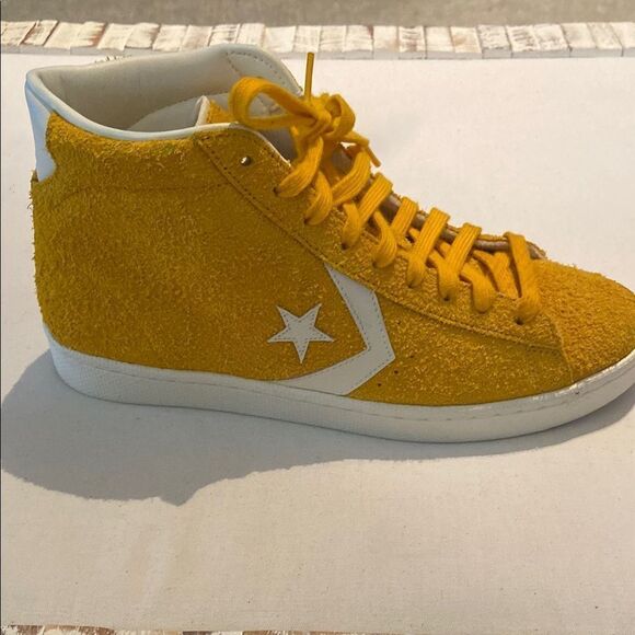 Limited release Converse Pro ’76 “Vintage Suede” Yellow Men’s 10 WMN 11.5 UNISEX - Picture 2 of 12